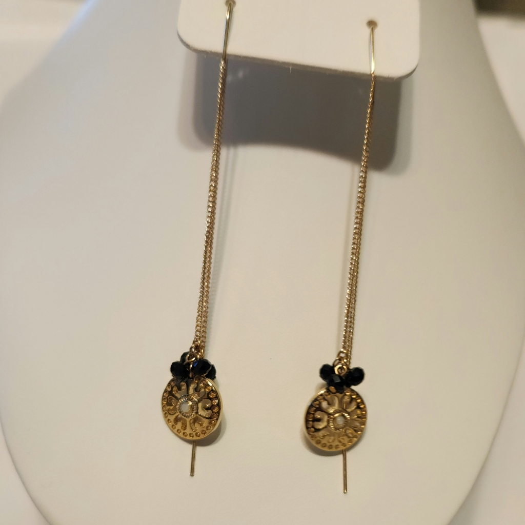 Gold Tone Medalian Beaded Dangle Drop Pull Through Earrings 10$